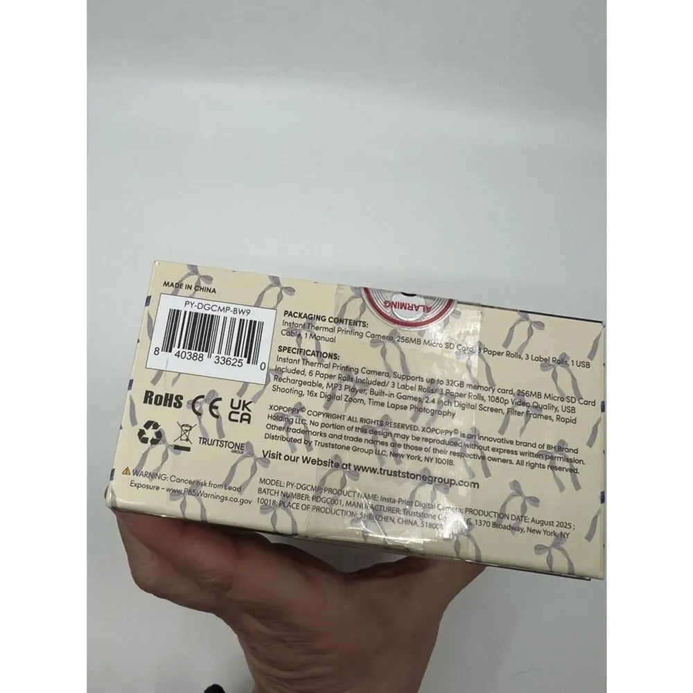 NIB XO Poppy White Digital insta-print Camera with Blue ribbon Accents